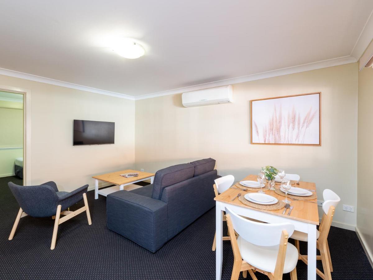 Villa Nova Motel Toowoomba Bagian luar foto